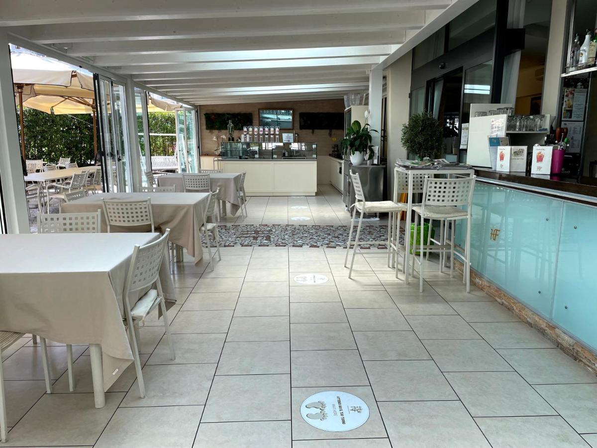 Hotel Franca Milano Marittima Esterno foto