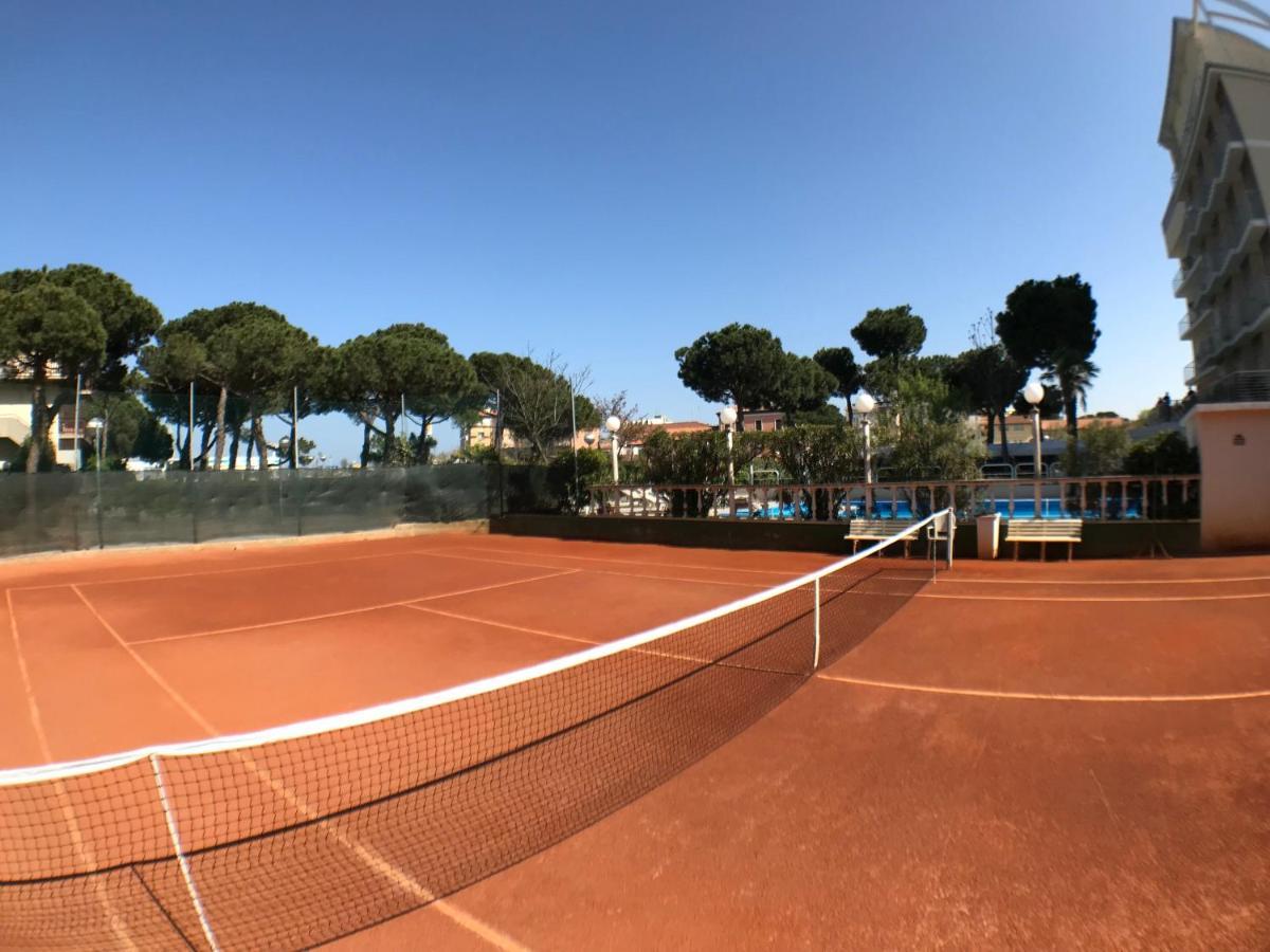 Hotel Franca Milano Marittima Esterno foto