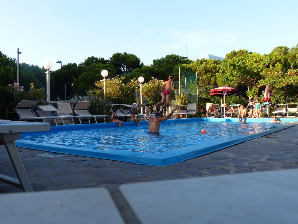 Hotel Franca Milano Marittima Esterno foto
