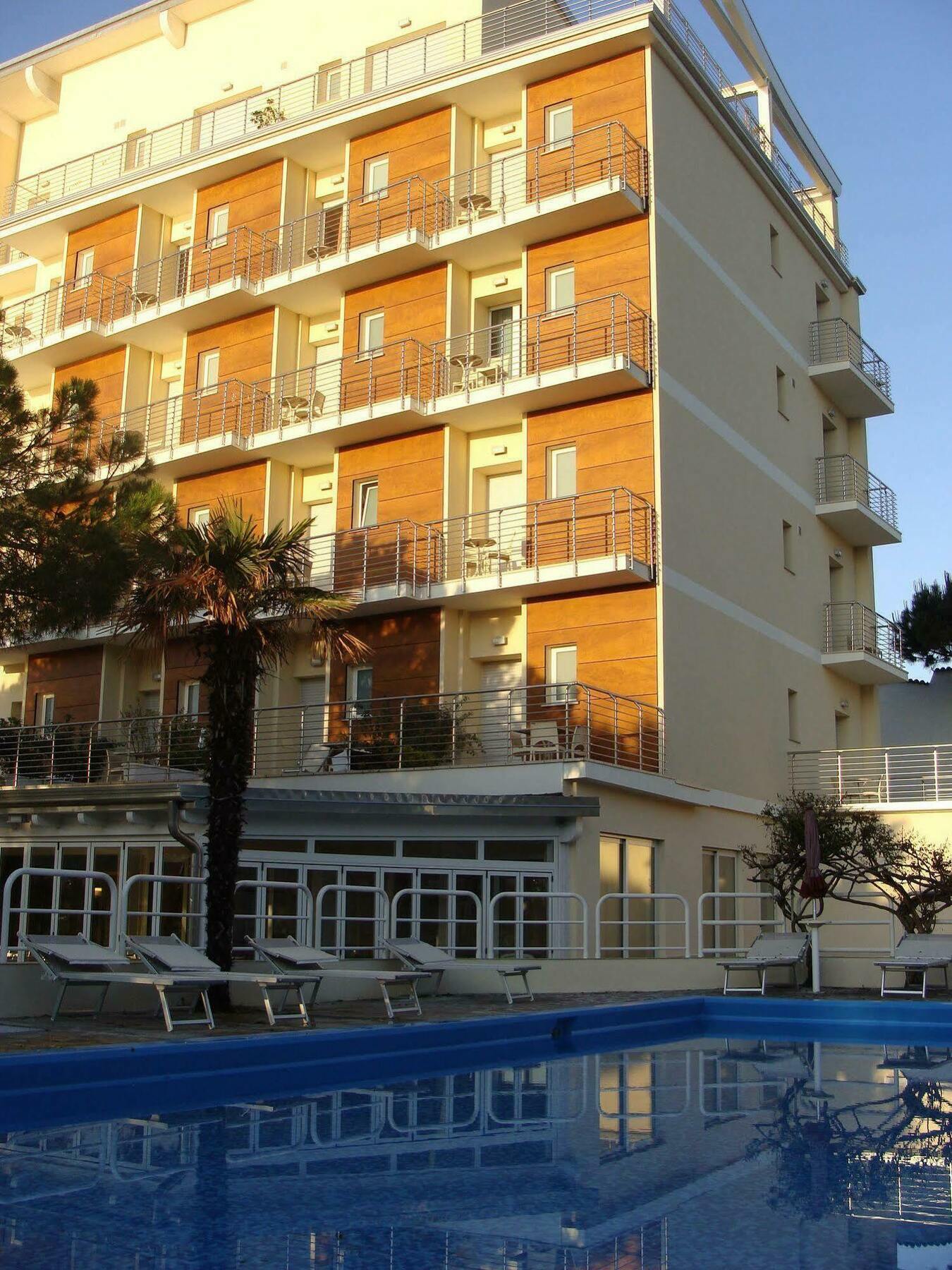 Hotel Franca Milano Marittima Esterno foto